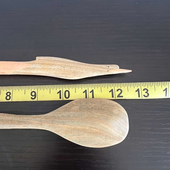 RARE & UNIQUE! Hand Carved Wooden Salad Servers | NEW - never used - Picture 5 of 9